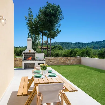 Villa Acro By